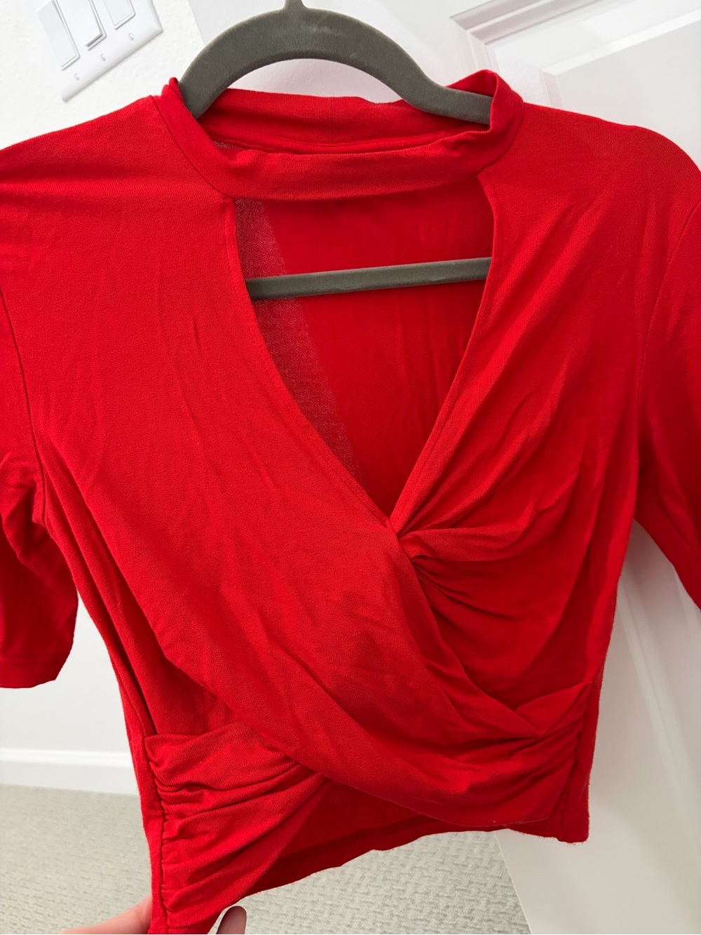 Top Shop Red Twist-Front Women's Crop Top
